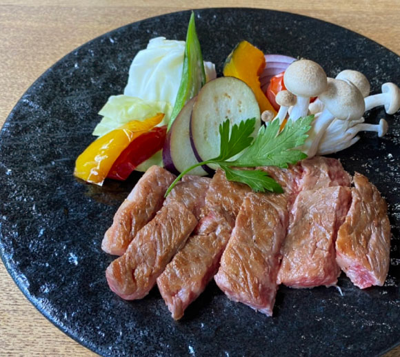 奈義和牛ステーキ膳