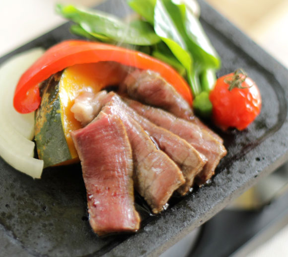 奈義和牛ステーキ膳