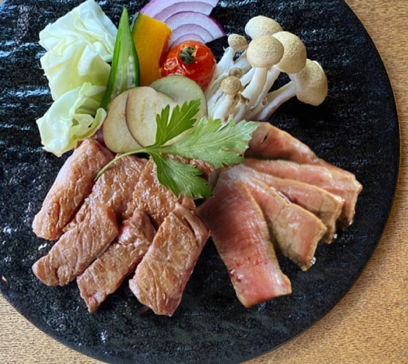 奈義和牛ステーキ膳
